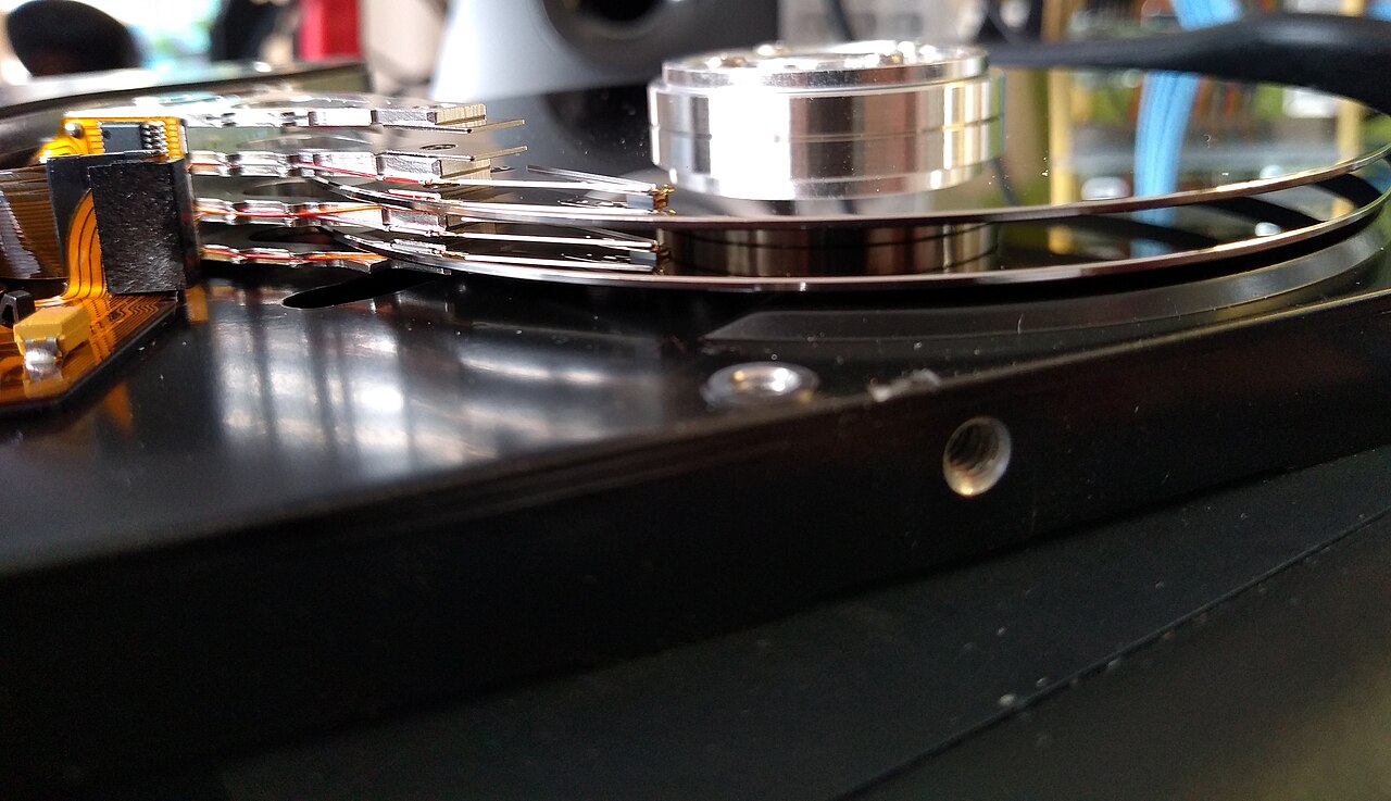 Disque dur non reconnu : 12 solutions pour le faire détecter (Windows, Mac, externe)